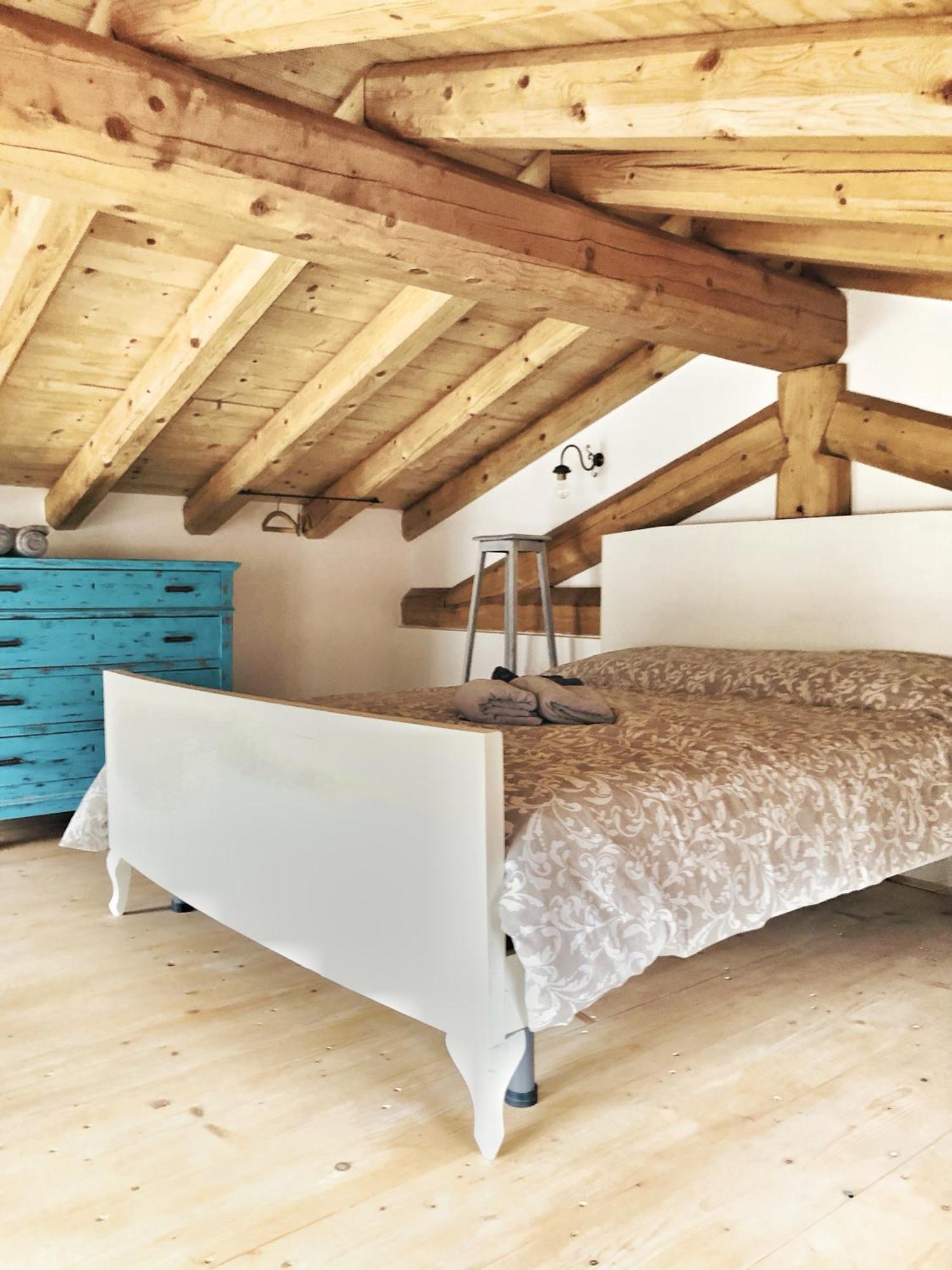 Casa Barteei Bed & Breakfast Монте Изола Екстериор снимка