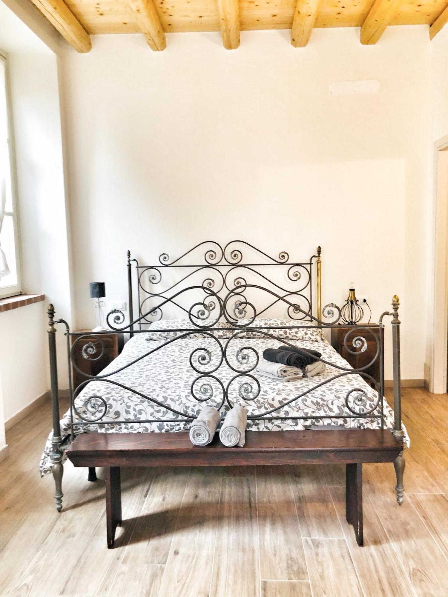 Casa Barteei Bed & Breakfast Монте Изола Екстериор снимка