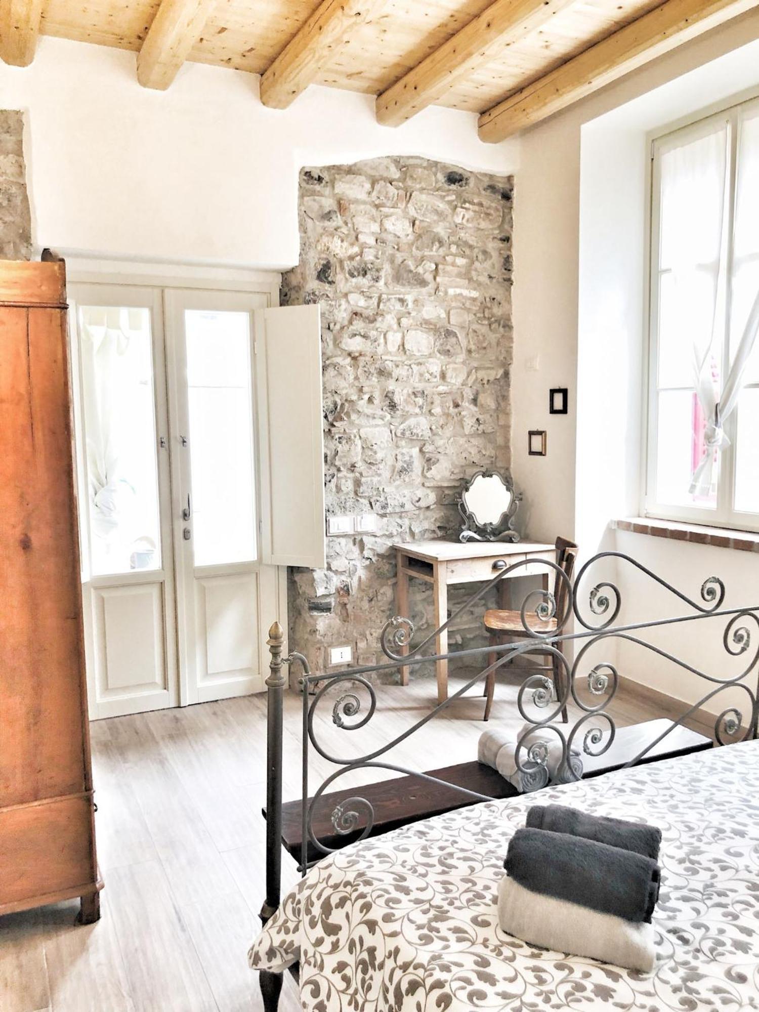 Casa Barteei Bed & Breakfast Монте Изола Екстериор снимка